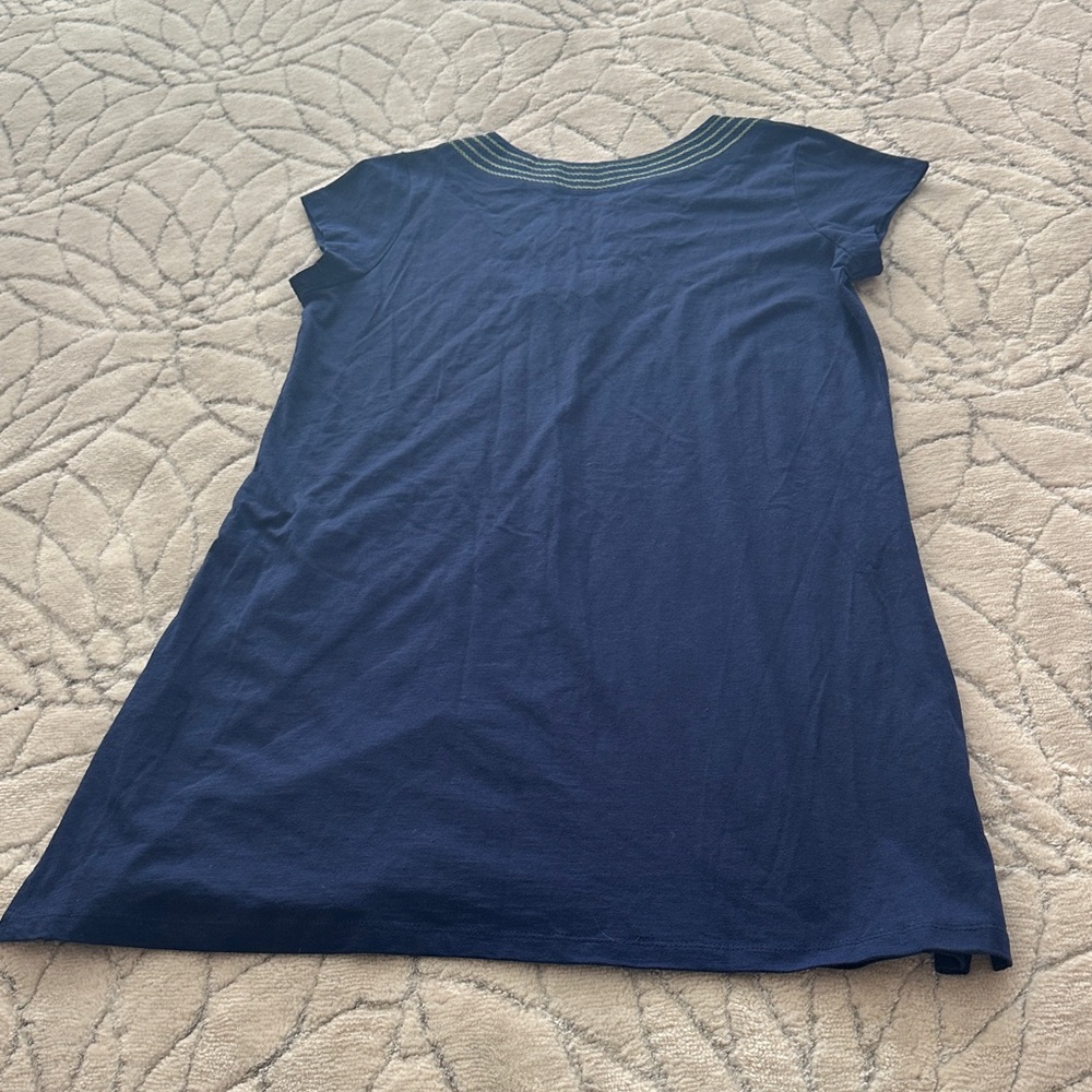 Chic Navy Blue Midi Dress with Embroidered Detail - Picture 7 of 10